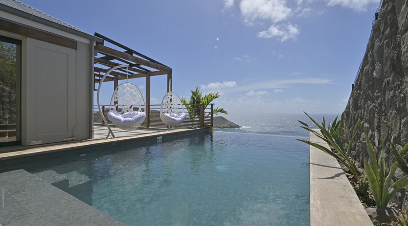 exterior-1-davalia-track1