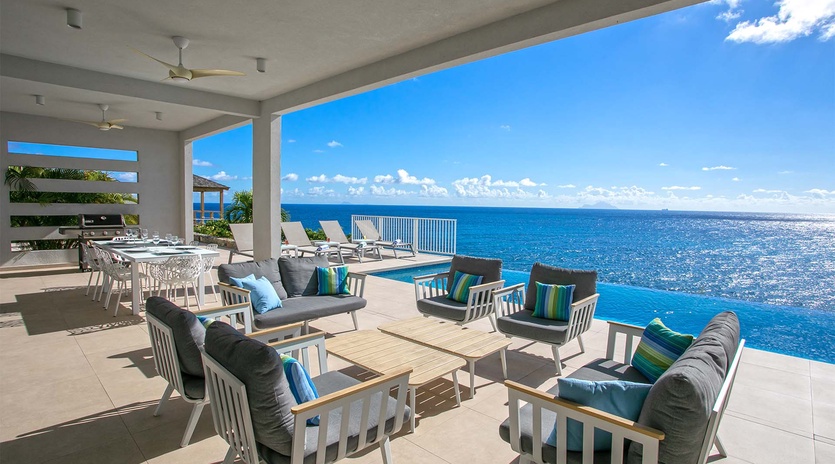 4-Aqua-OutsideSeating