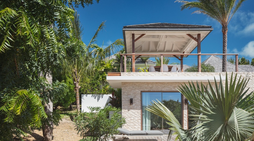 exterior-bel-air-track1