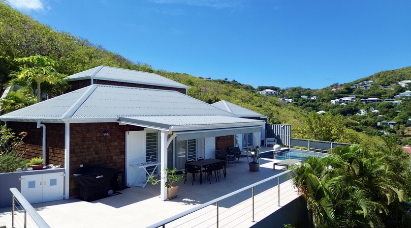 exterior-2-drone-cypraea-track1