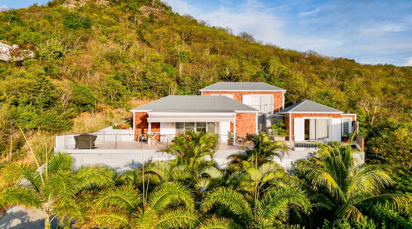 exterior-2-drone-cypraea-track2