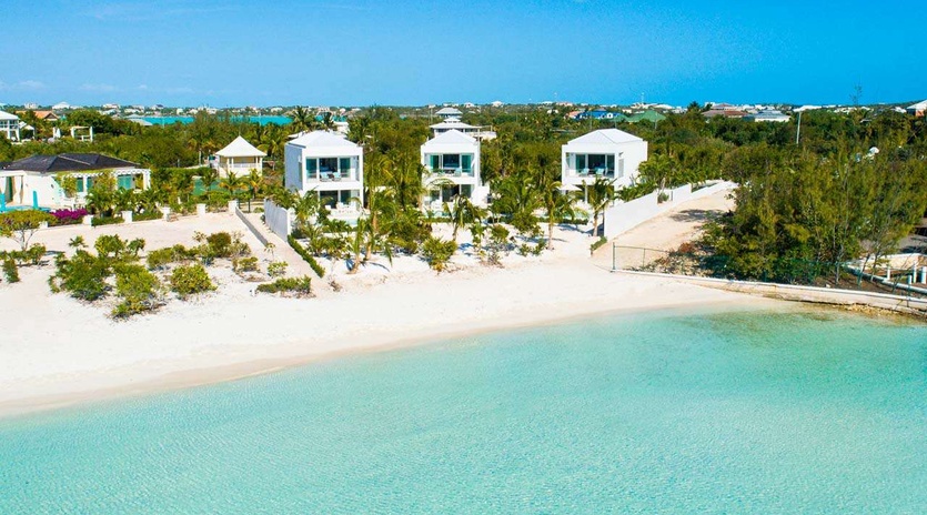 Aerial photo of TC SAR, Ocean Pt/Taylors, Turks & Caicos