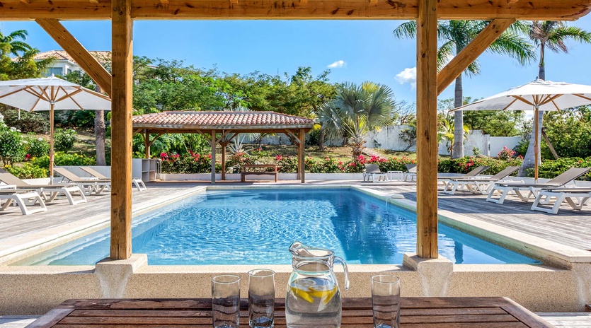 5-LaHacienda-Pool