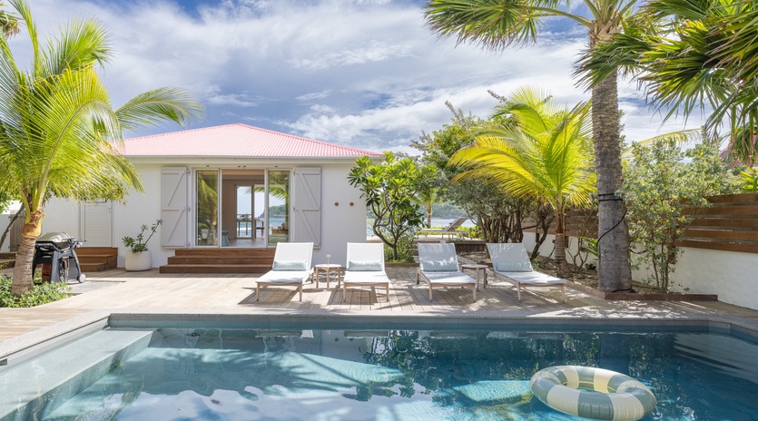 exterior-1-les-sables-track4