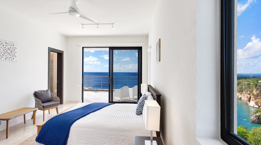 bedroom-1-little-bay-view-track2