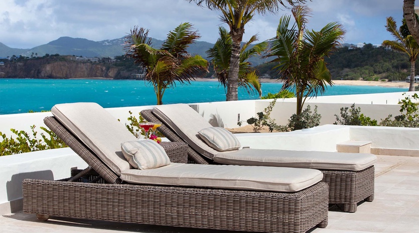 5-LesPalmiers-OutdoorSeating