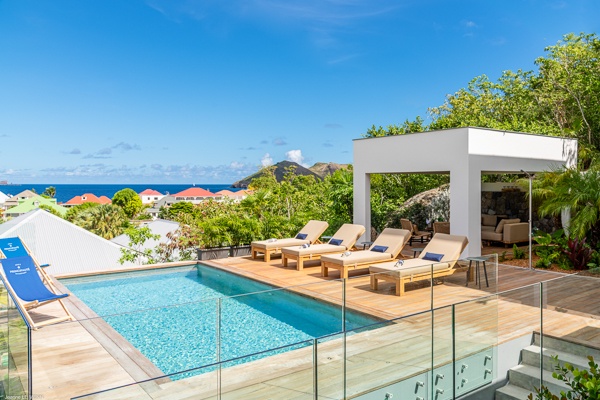 St-Barts-Villa-FLEpol01