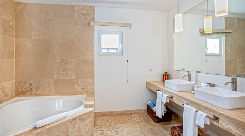 bedroom-2-etoile-de-mer-track1