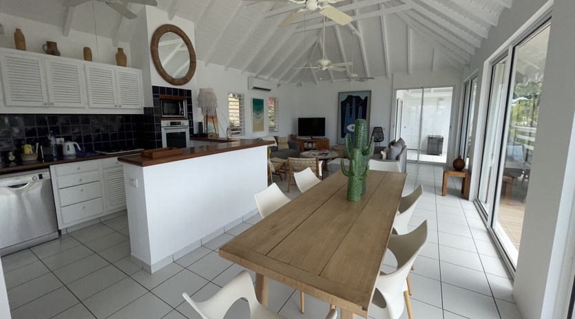 living-room-lorient-sunset-track3