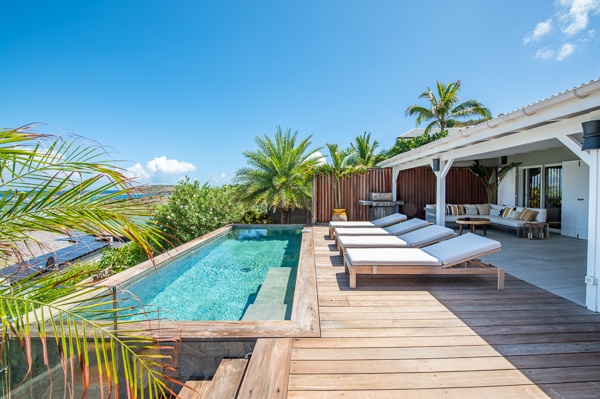 St-Barts-Villa-ESSpol01