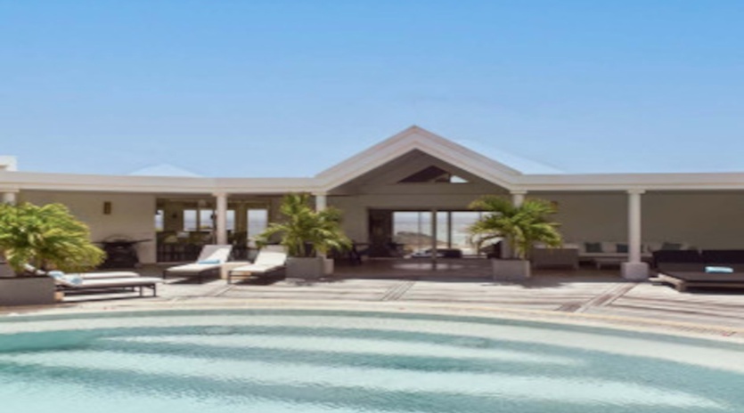 2- Villa Arrow Marine house and pool
