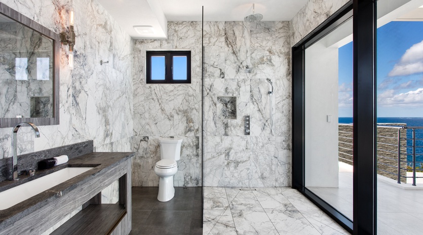 bathroom-1-reve-noir-track1