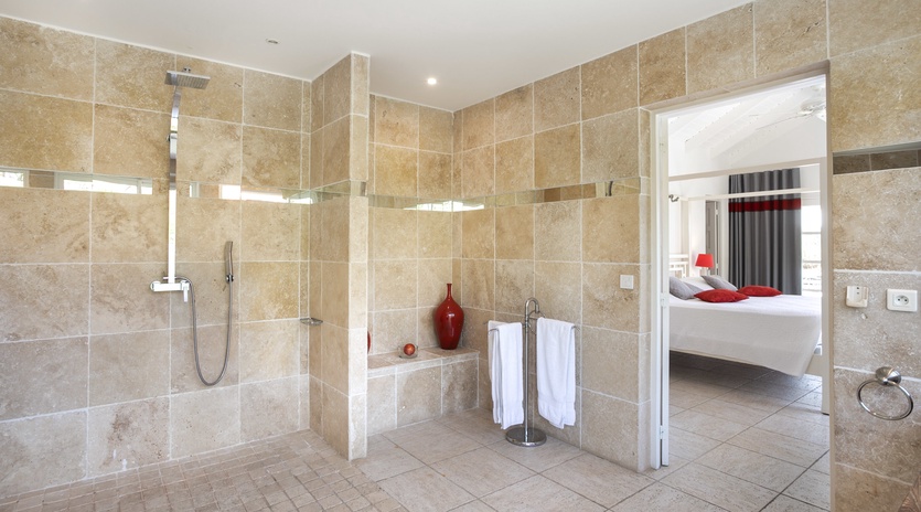 bathroom-1-encore-track4
