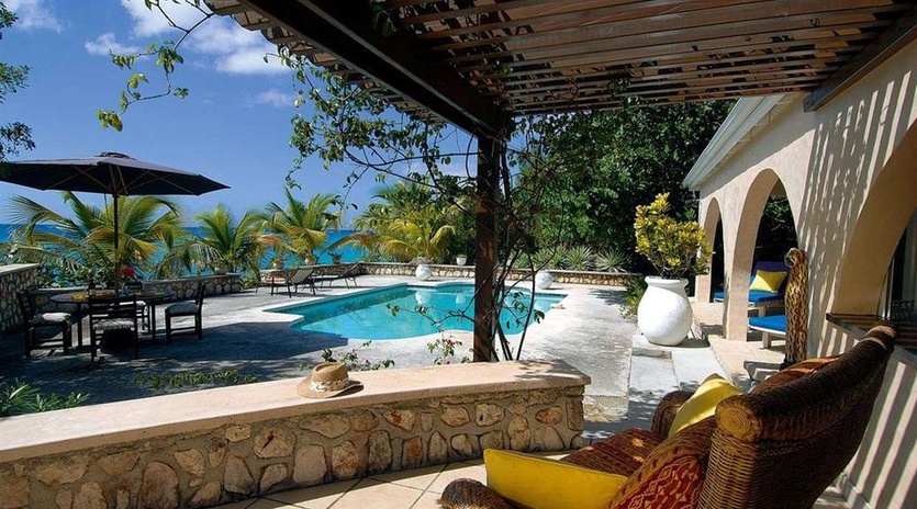 Terrace at PIE BAI, Beach Side/Baie Longue, St. Martin