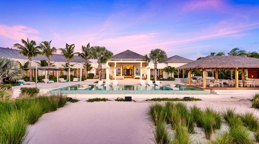 Exterior of PL SEN, Grace Bay/Leeward, Turks & Caicos