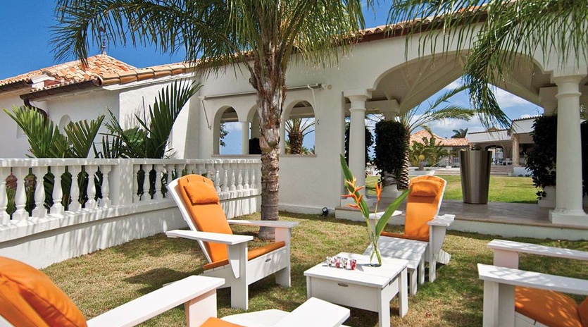 Sitting Room at PIE SAN, Hillside/Terres Basses, St. Martin