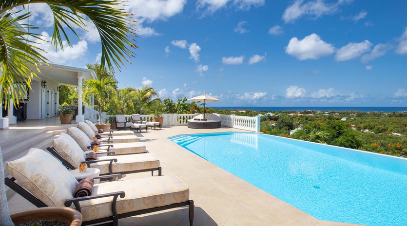 002-Pool Deck