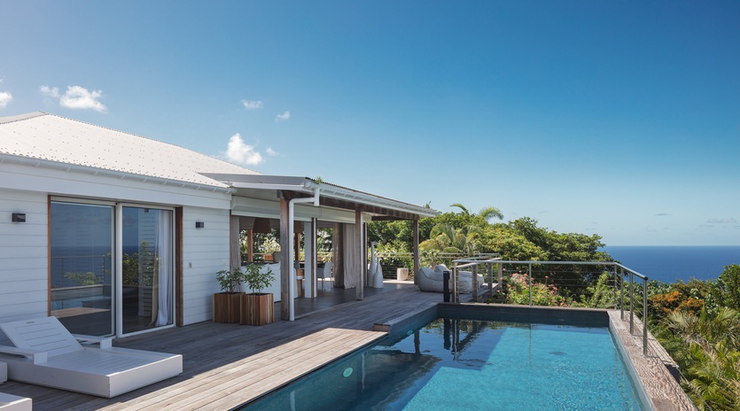 exterior-1-avalon-track2