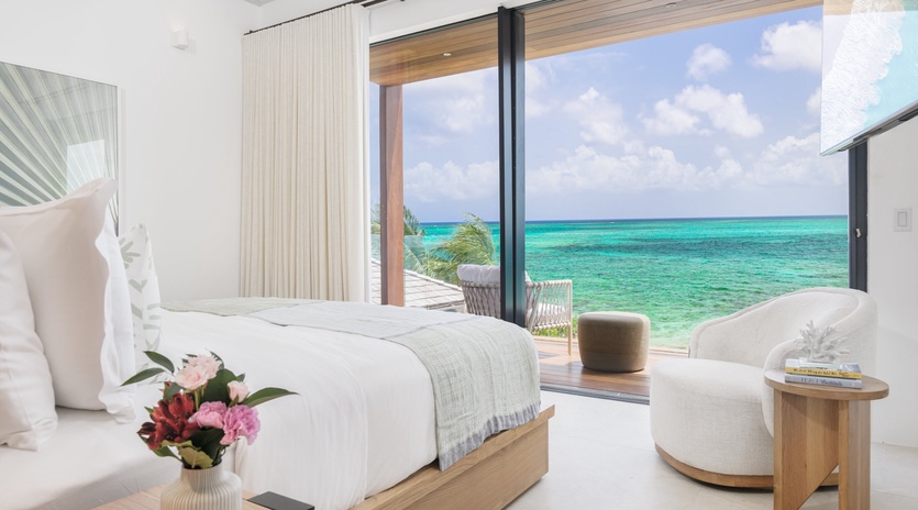 bedroom-3-seafire-track1