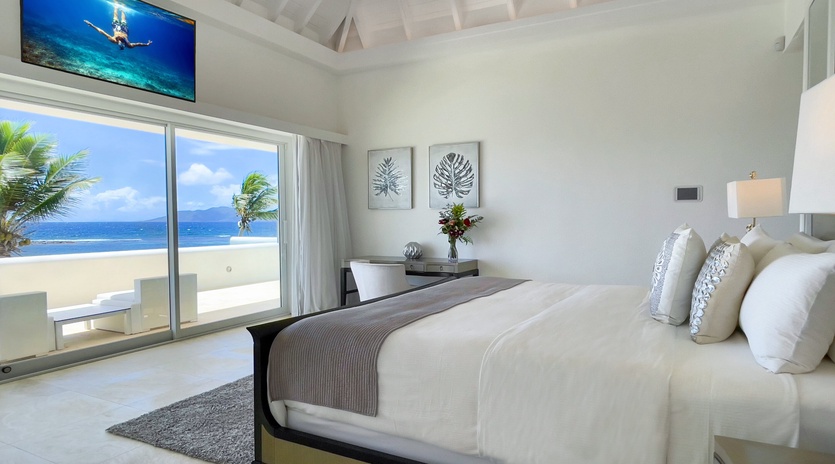 bedroom-3-le-bleu-track1