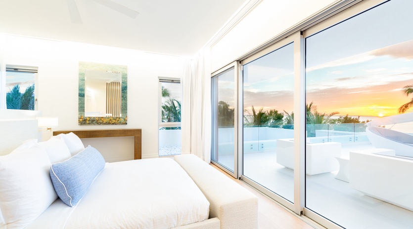 bedroom-1-sol-e-mare-track1