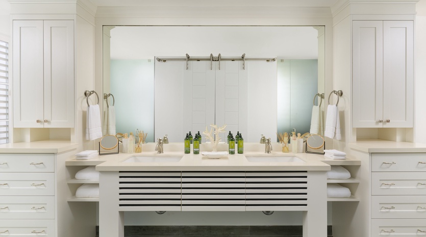 bedroom-2-twin-palms-track1