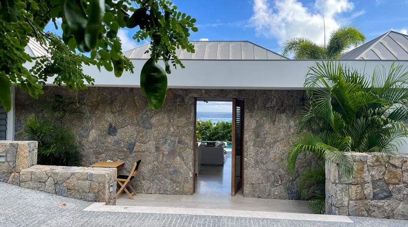 St-Barts-Villa-CBAoff01