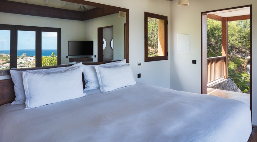 tulum-guest-bedroom1-track3