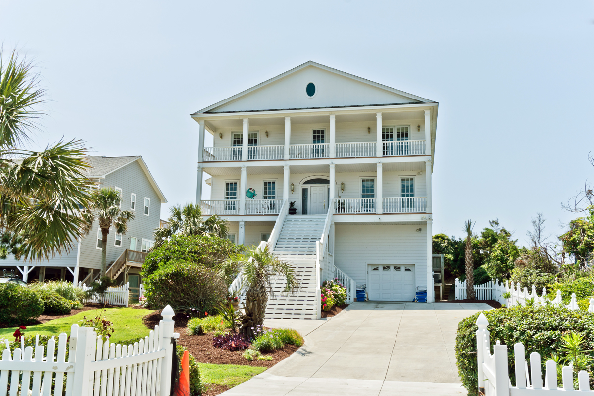 Gone With The Waves Photo