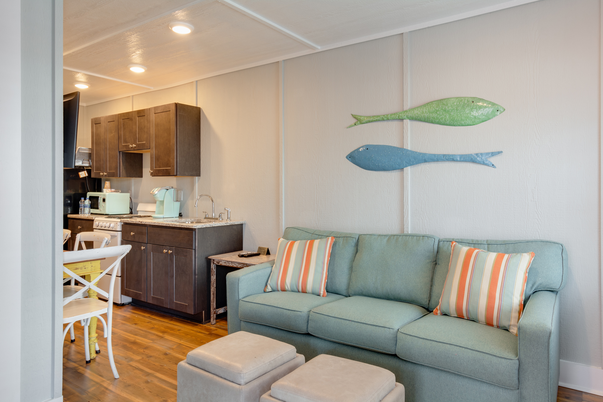 See Sea Motel | Room 8- Big Kahuna Suite - Living Area             
