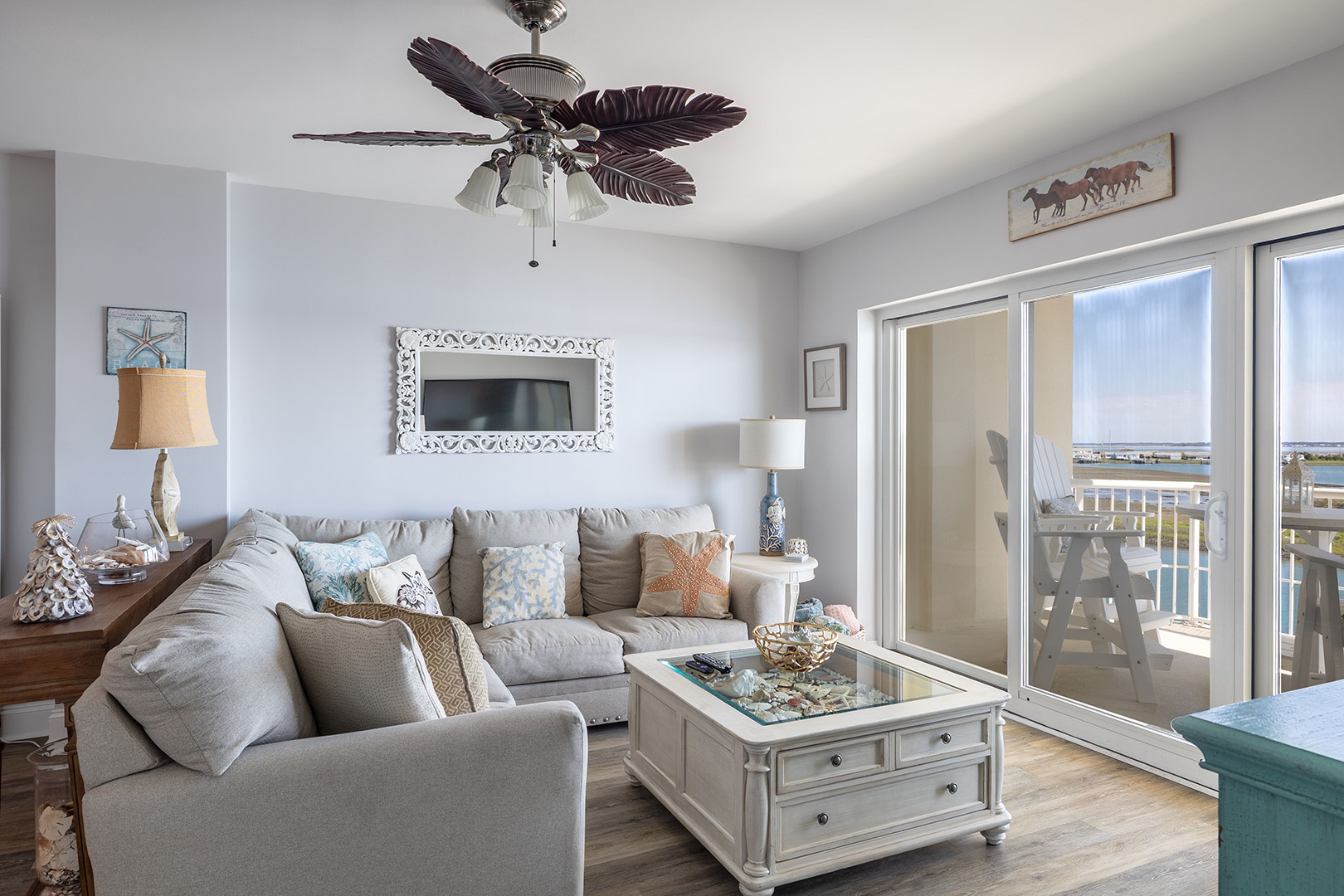 seventytwo club house 「FAIR WAY」 N117W7267 Fairway LANE