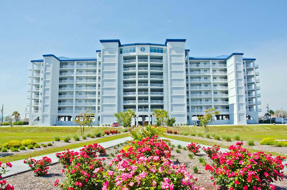 Nautical Club 708 Photo