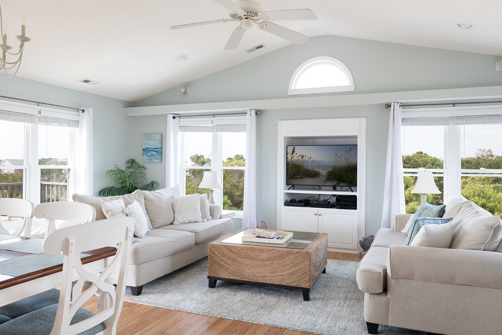 Emerald Escape Photo