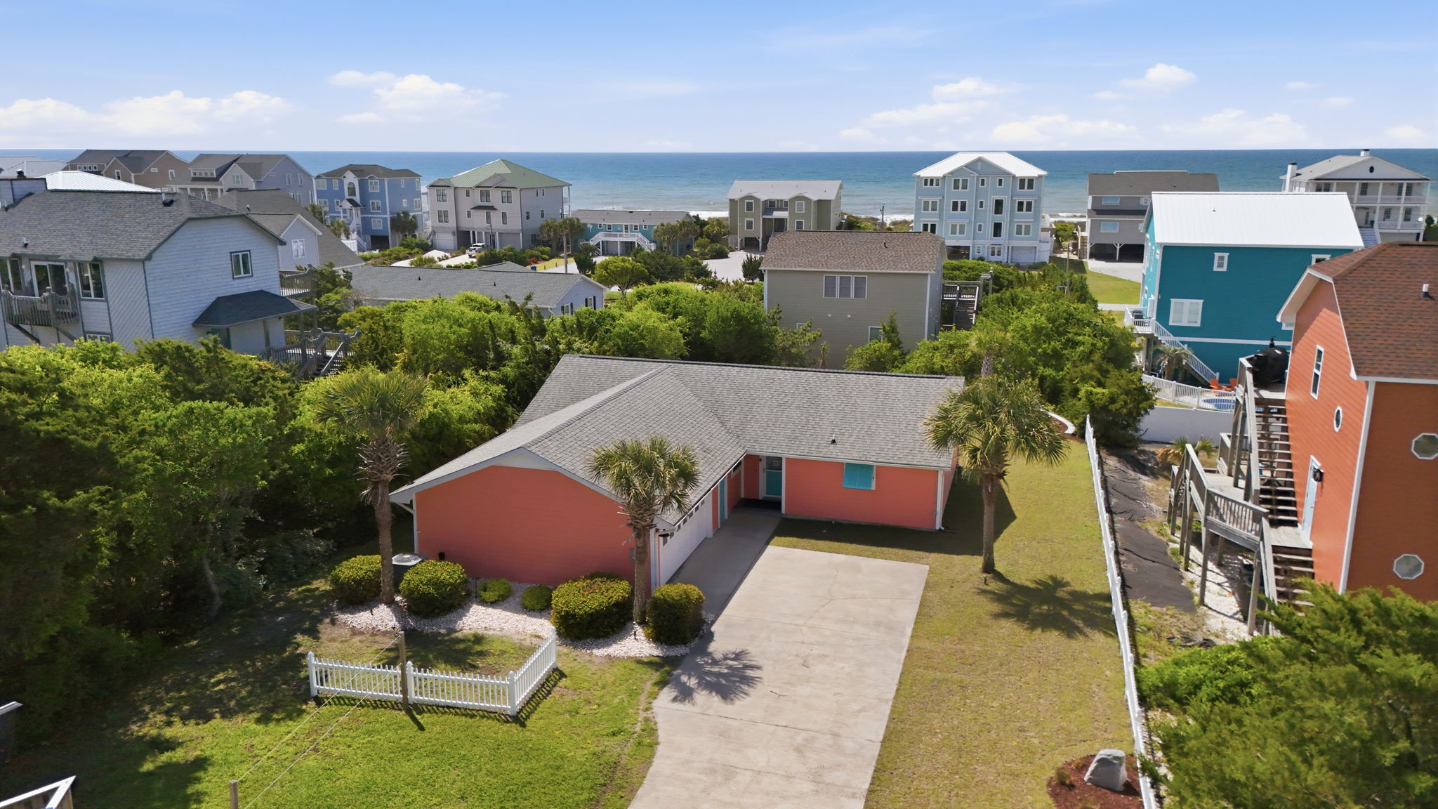 Coral Cay Photo