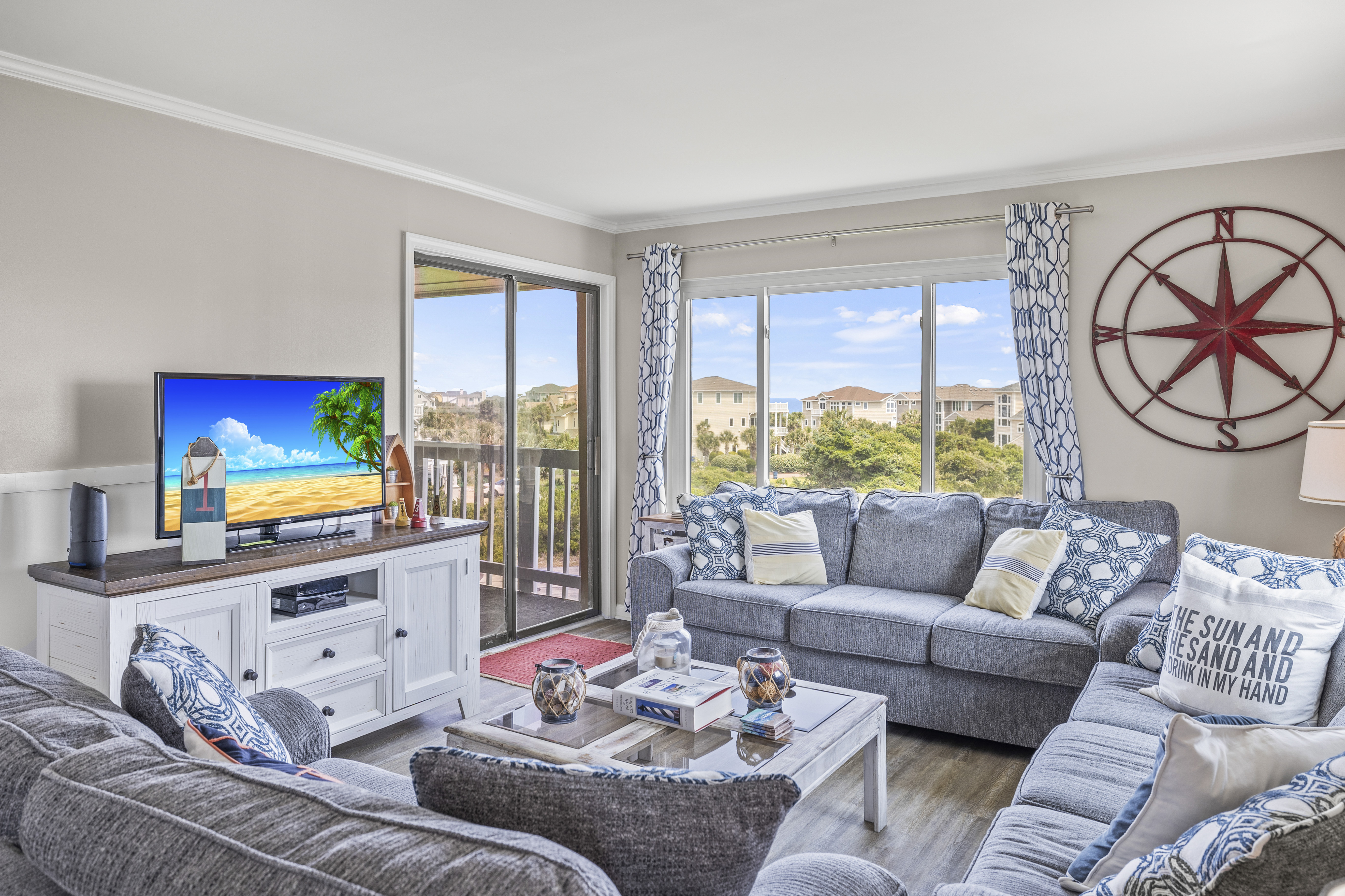 Point Emerald B-305 Photo