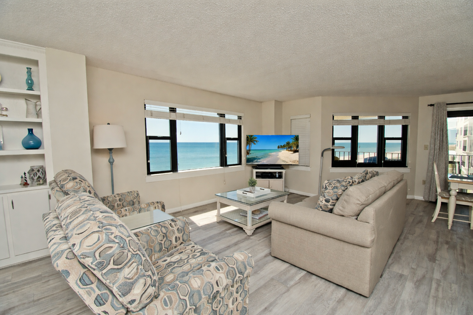 Summer Winds A-301 Photo