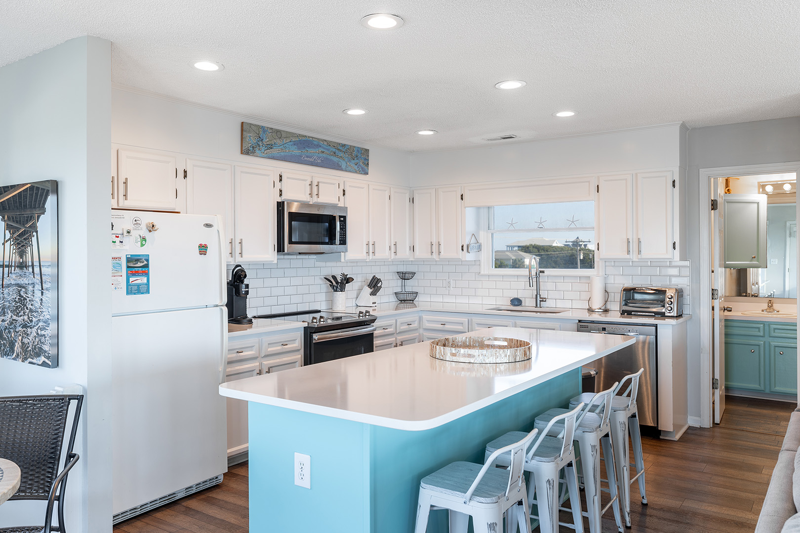 Amongst the Waves Photo