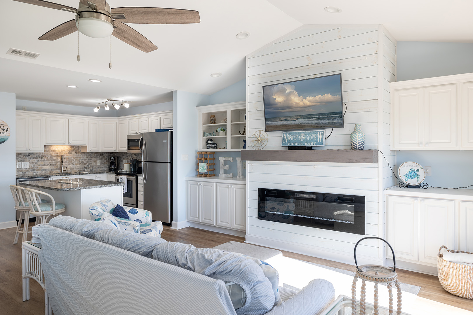 Ocean Reef 17-B2 Photo