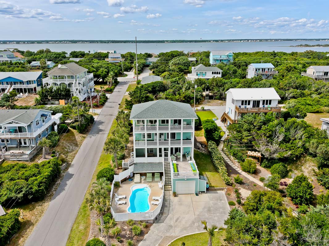 Blue Crab Retreat Photo