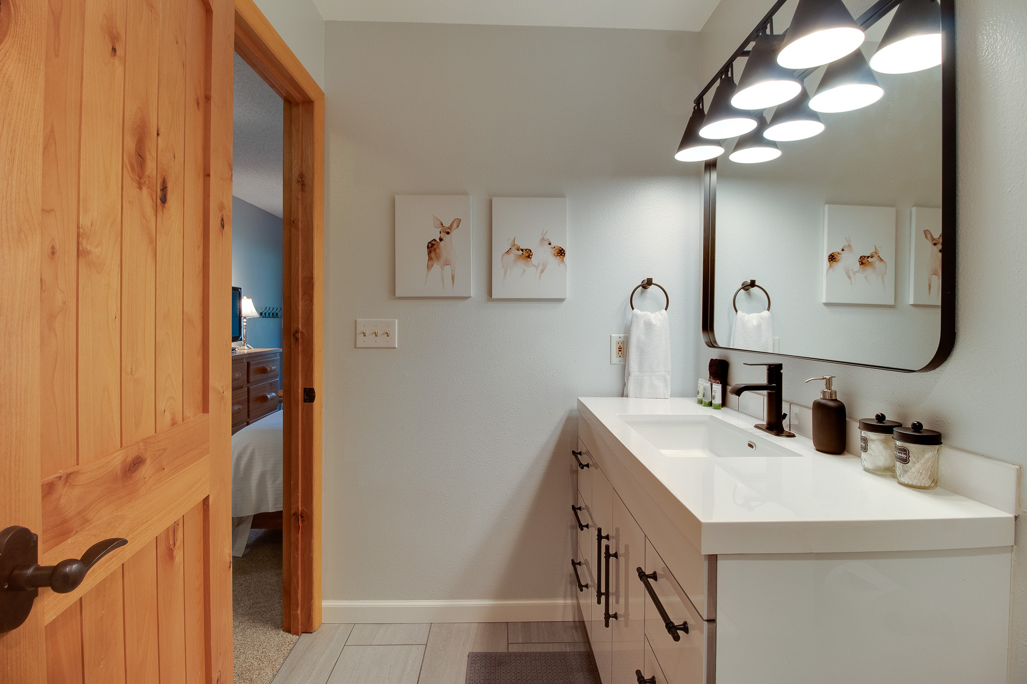 Fourth Sisters Escape | Photo 2