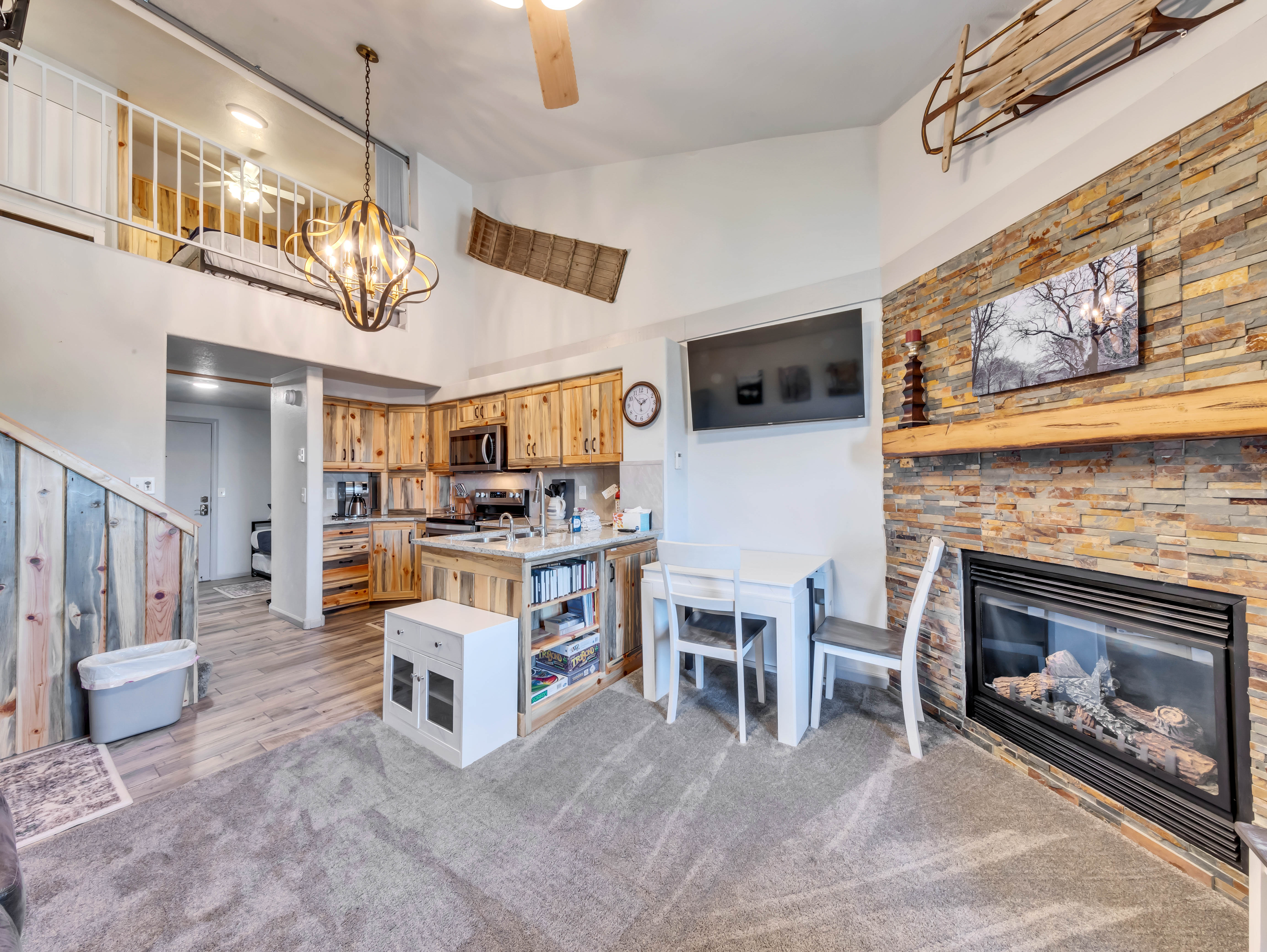 Timberbrook | Brian Head Condo Near Navajo Slopes | Pool, Fireplace, Hot Tub