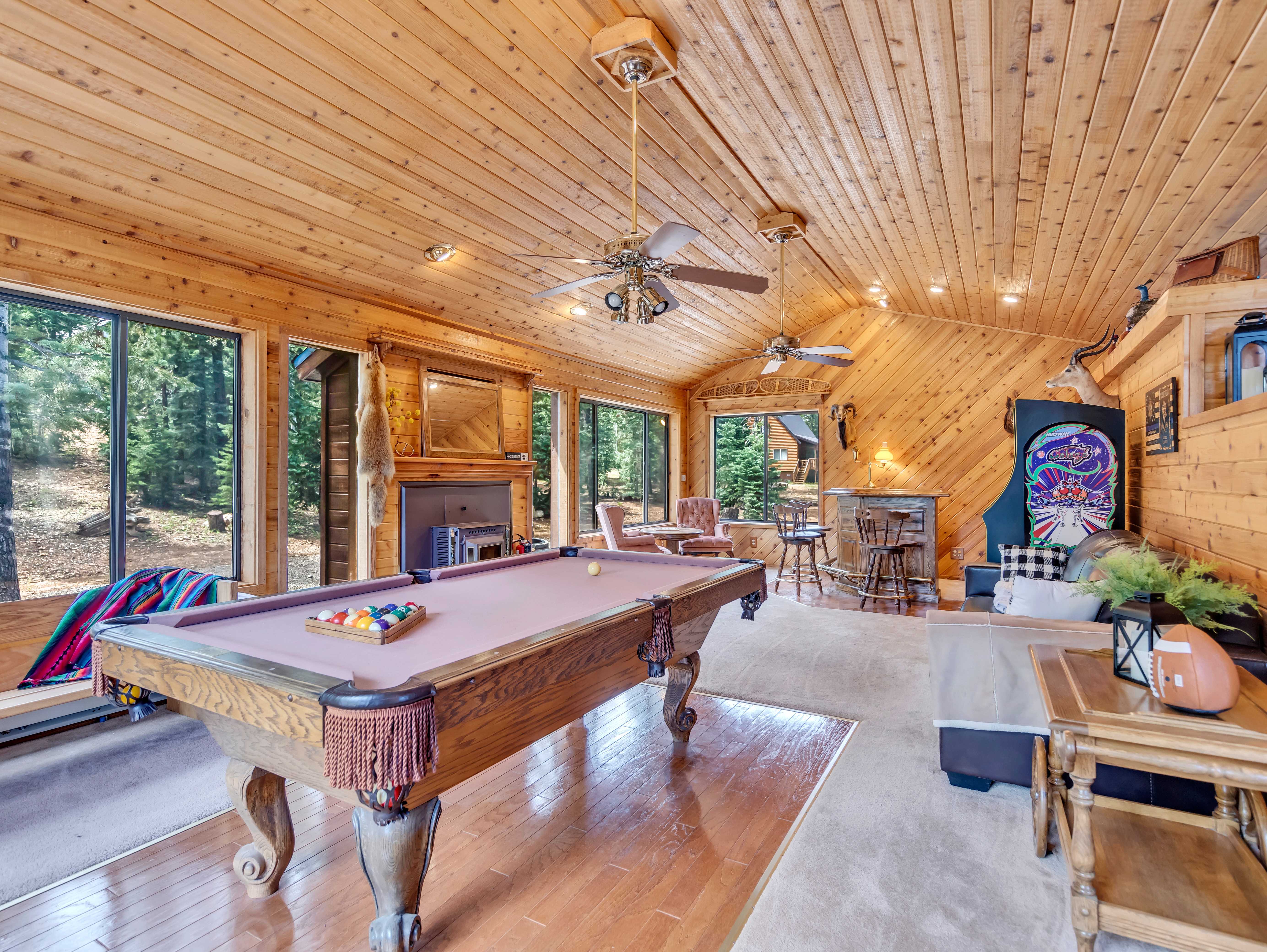 Moonlight Ridge | Duck Creek Village Cabin | Fireplace