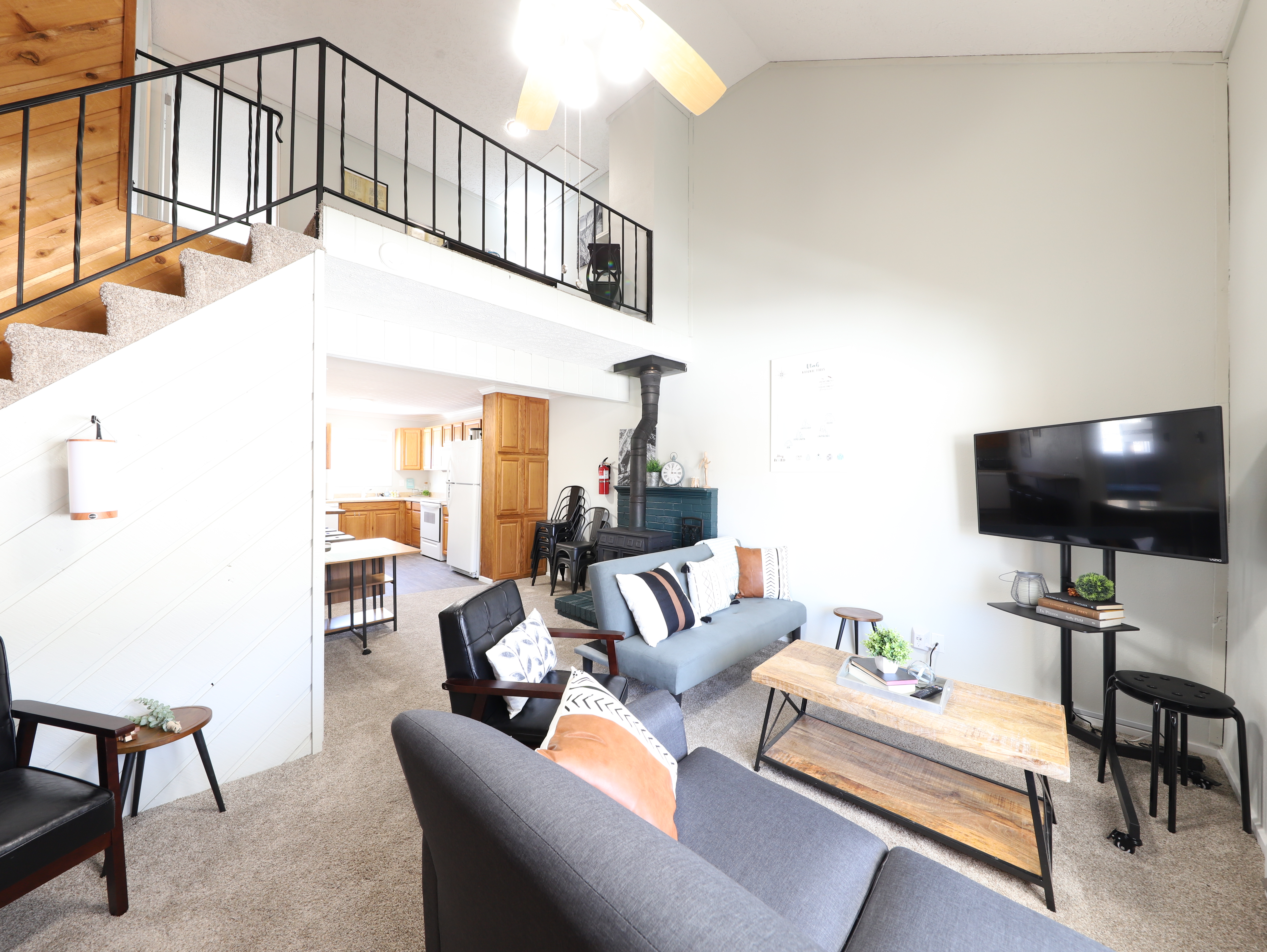 Slopeside Serenity | Kristi Condo by Chair 8 | Giant Steps Location