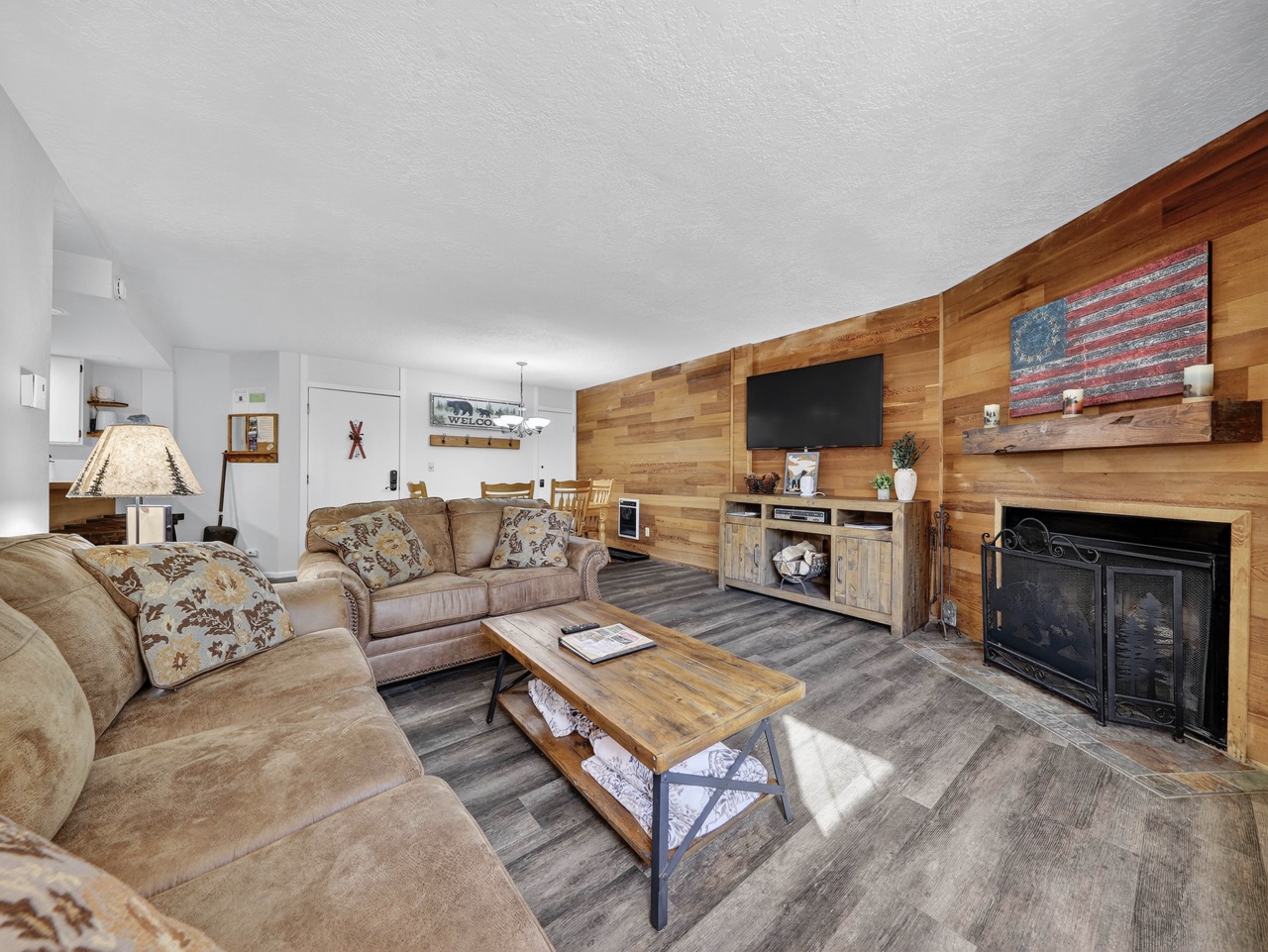 Giant Steps 68 ski in/out | Photo 1