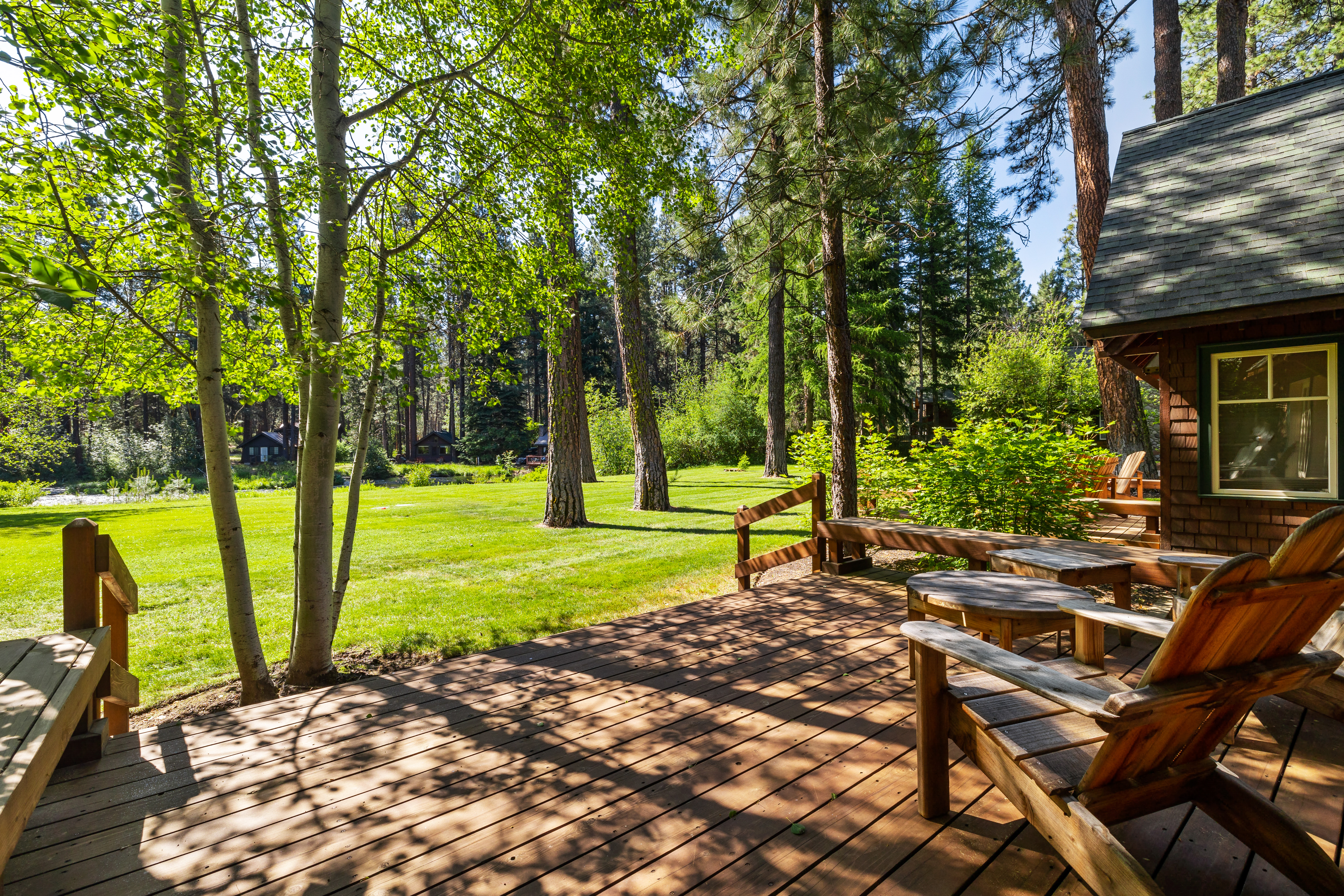 118-8639_230627_JILLROSELL Cabin 6