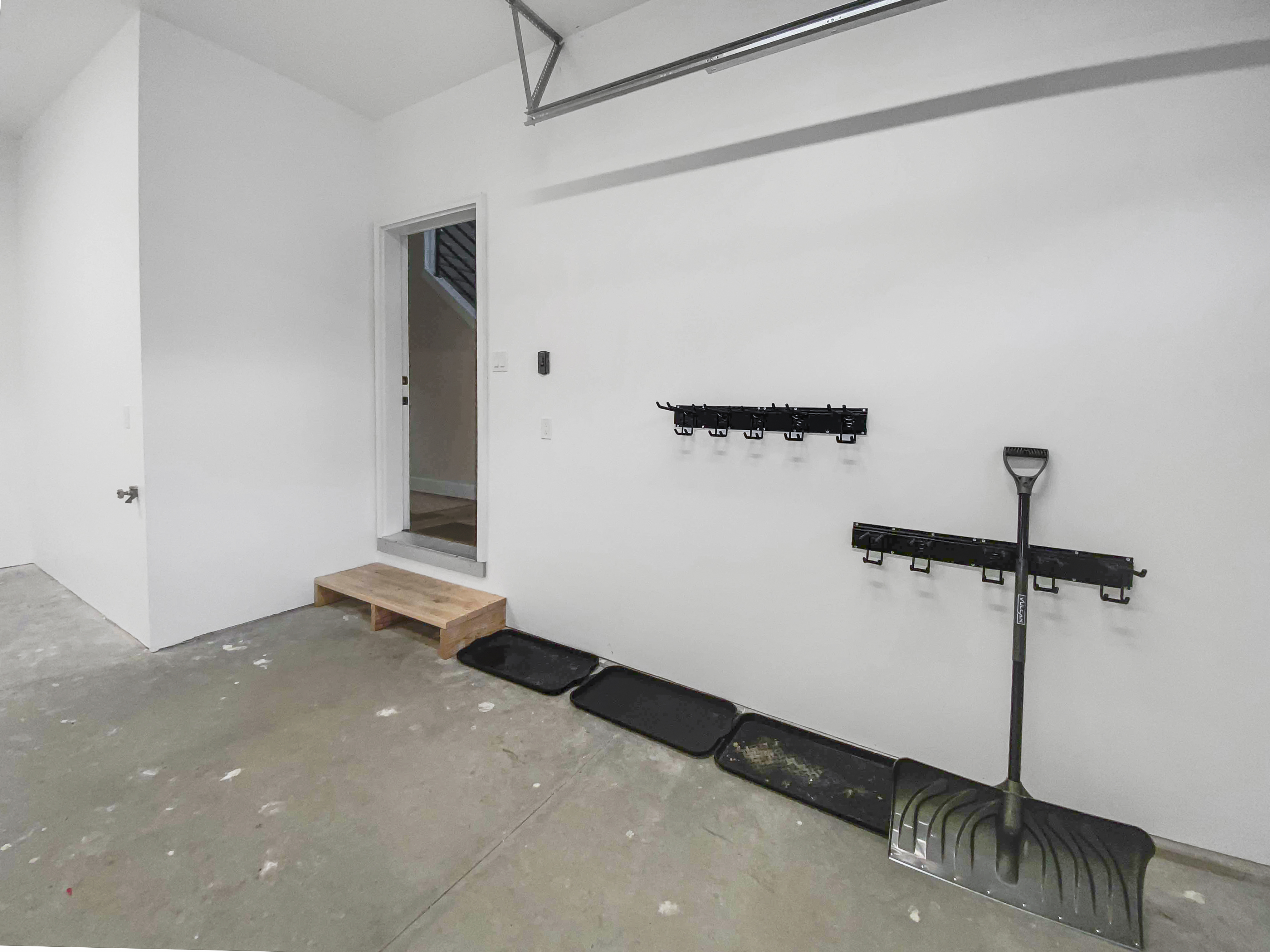 Crooked River 8 | Walk to Lifts + Hot Tub | Photo 2