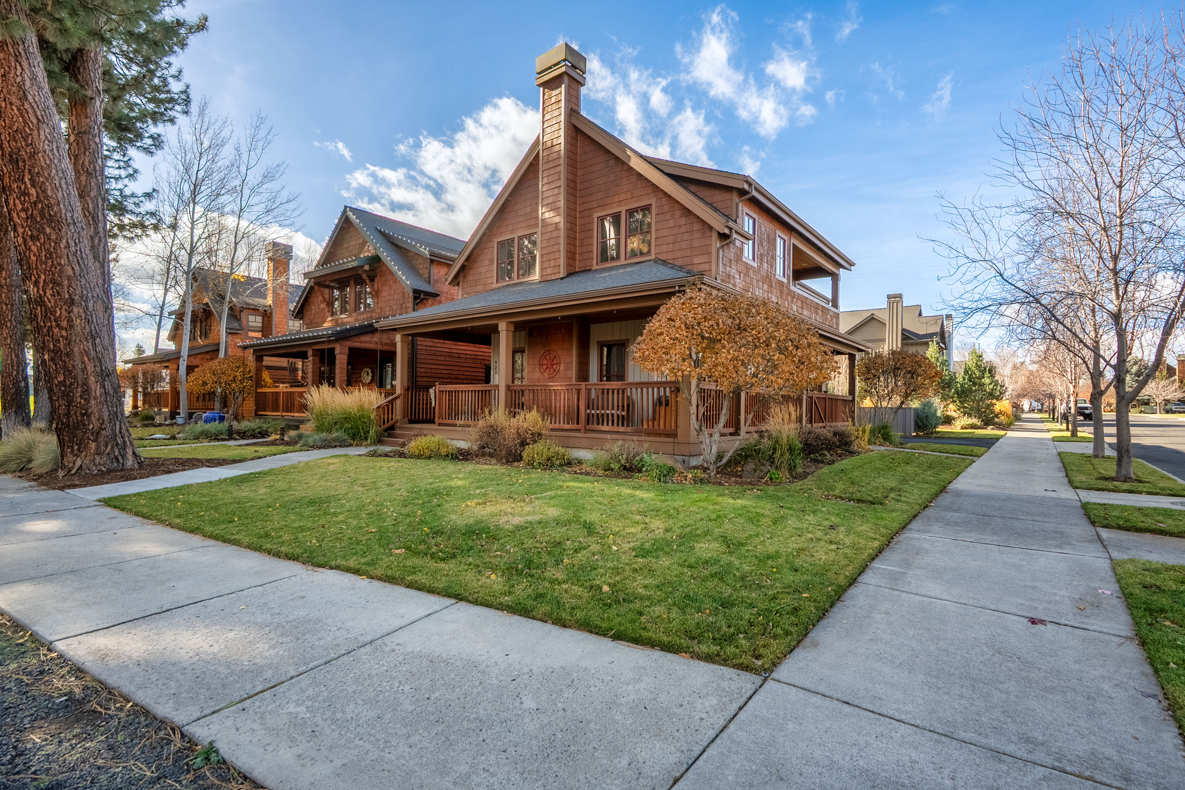 Pine Haven Retreat | Walk to Downtown & Pool