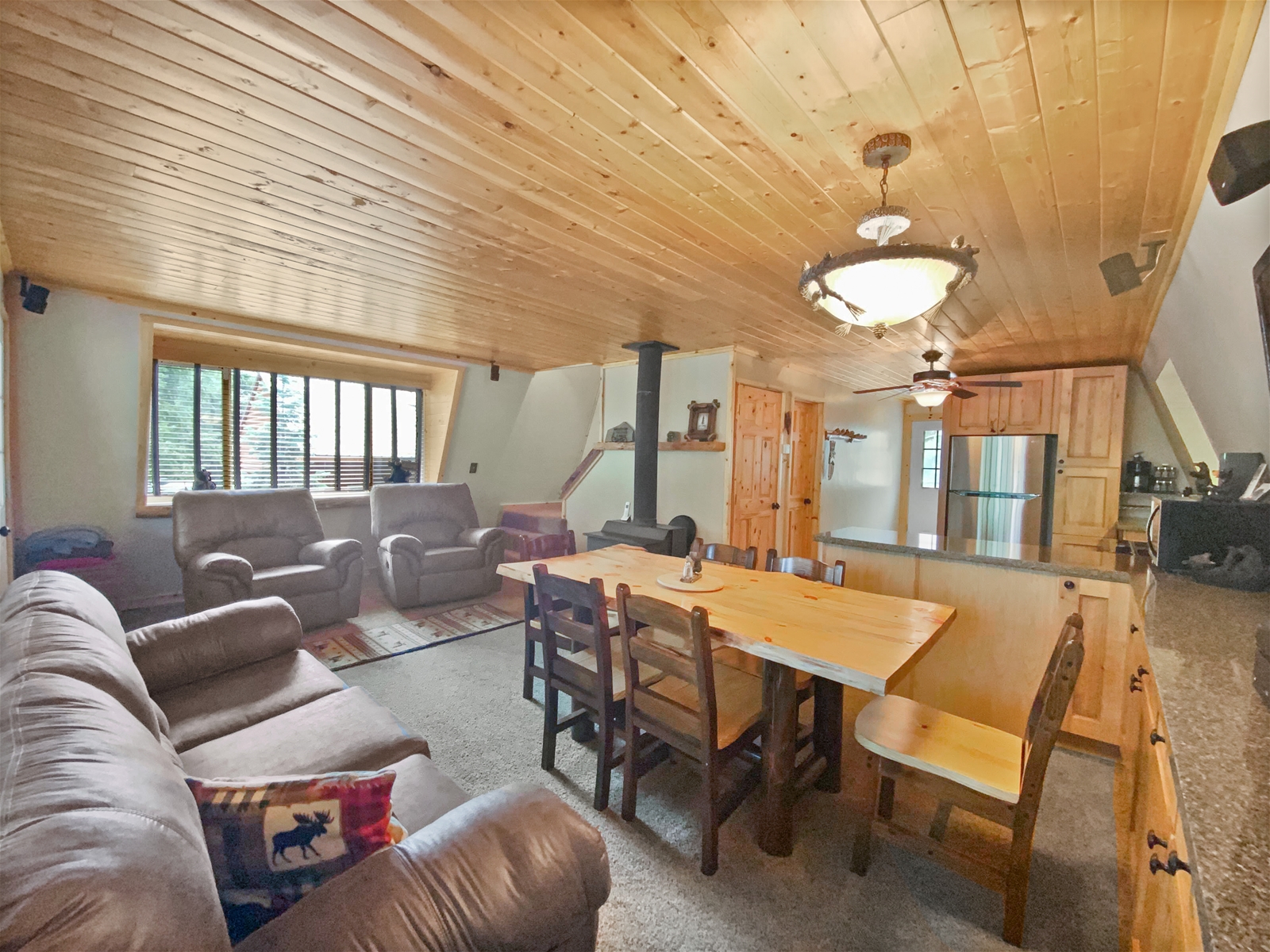 Roos Roost | Spacious 5BR Duck Creek Cabin Near Trails & Parks | Photo 1