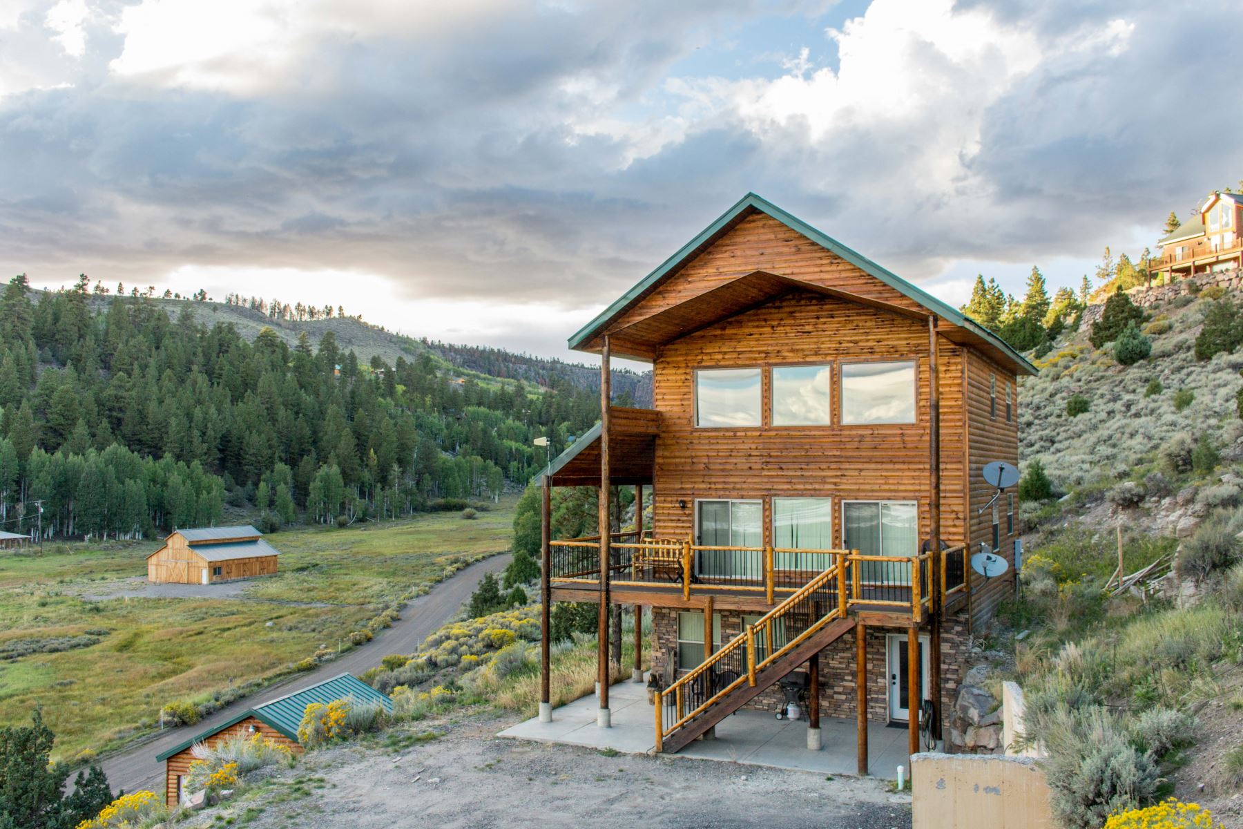 Panguitch Lakehome | Lake View | Sleeps 12