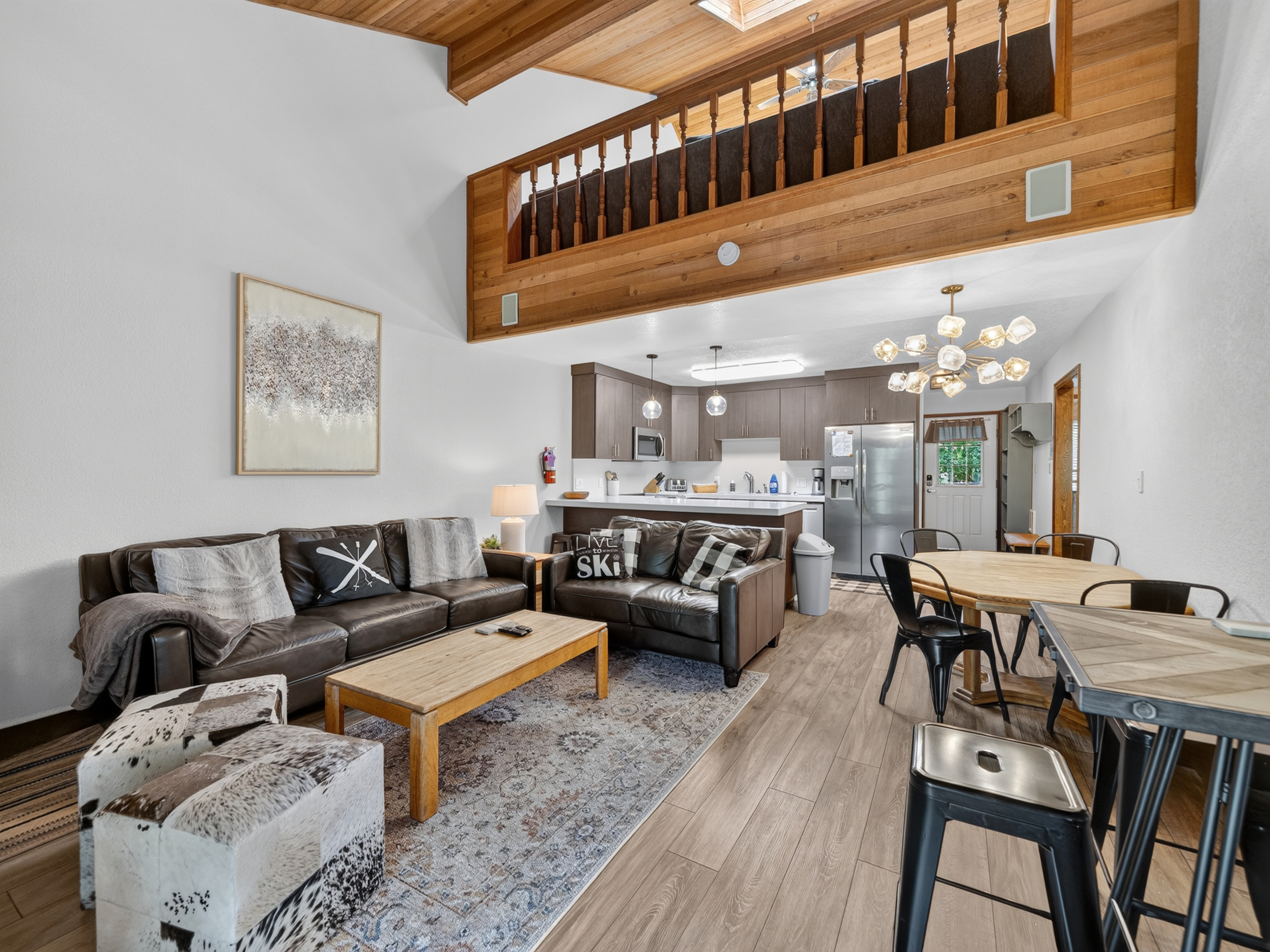 Navajo Slopes Retreat | Ski-In/Ski-Out | Sleeps 10